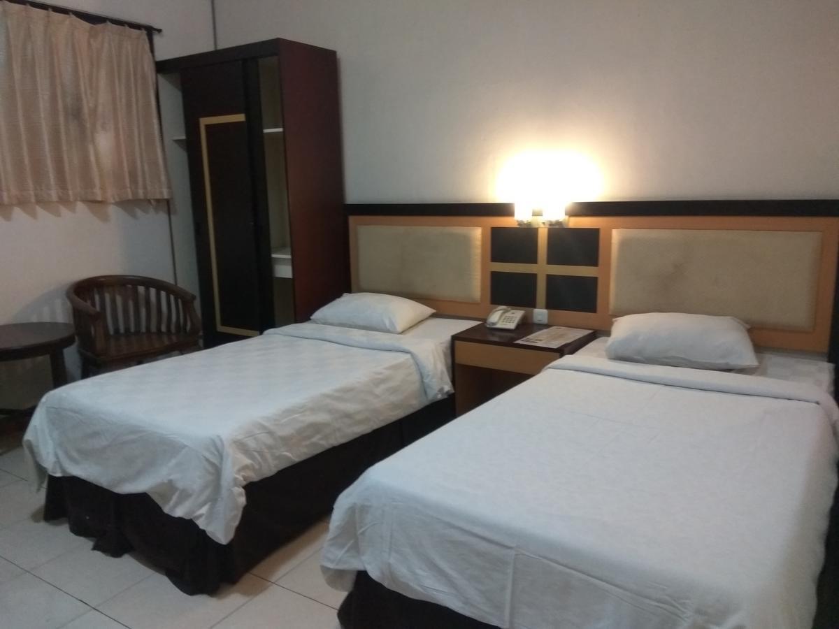 Graha Hotel Sragen Oda fotoğraf